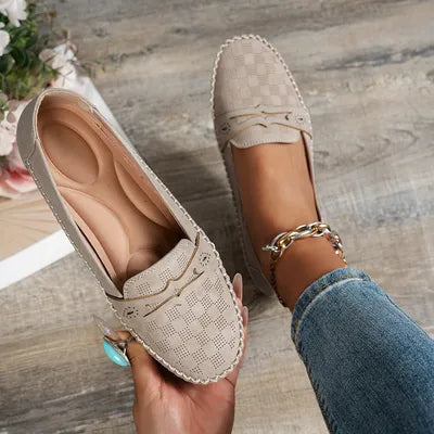 🔥 LAST DAY 60% OFF - Women's Plus-size Stitched Smiley Loafers